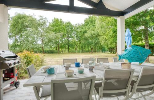 Grayan-Et-L'Hopital Villa | Villa Grande Dépée by Interhome