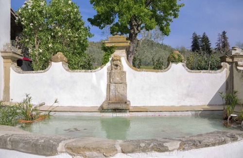 Pelago Apartment | Villa Grassina Two-room apartment sleeps 2, WIFI, Nature, pool