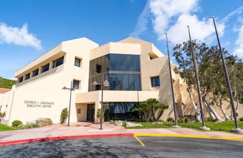 Malibu Hotel | Villa Graziadio Executive Center at Pepperdine University