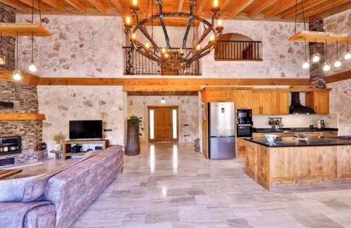Kas Villa | Villa HAN' Amazing Farmhouse in Nature