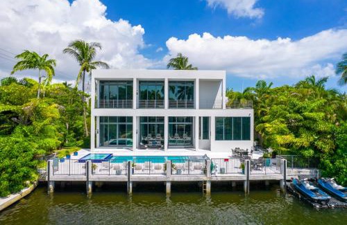 Coral Ridge House | Villa Hayden