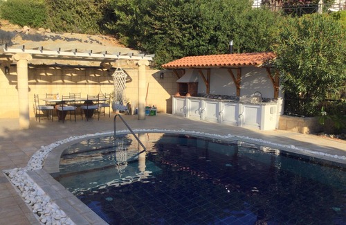 Kalathos Villa | Villa Helios with Private Pool,New outside kitchen and BBQ, welcome pack inc.