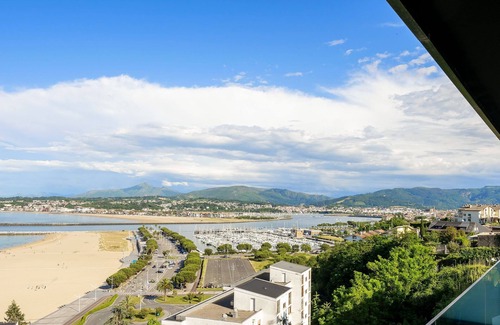 Hondarribia Villa | Villa Higer Ocean
