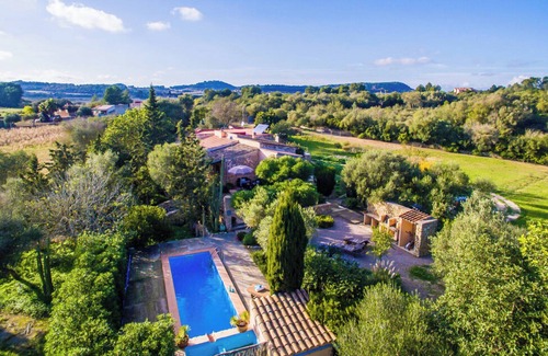 Montuiri House | Villa 'Higo Chumbo - Era De Son Castanyer' with Private Pool, Private Terrace and Wi-Fi