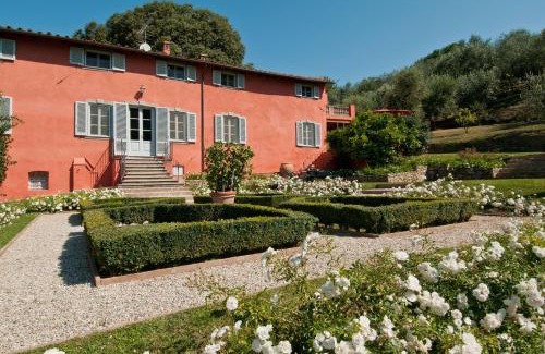 Lucca Villa | Villa Igea 8 by Salogi Villas
