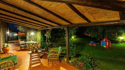 San Michele di Moriano Villa | VILLA IL COLLE DI MORIANO 8, Emma Villas