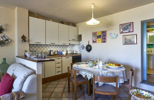 Tavarnelle Val di Pesa Villa | Villa il Borraccio, Appartamento Ciclamino. Piscina e vista panorama nel Chianti