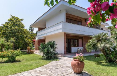 San Cataldo Villa | Villa Il Melograno
