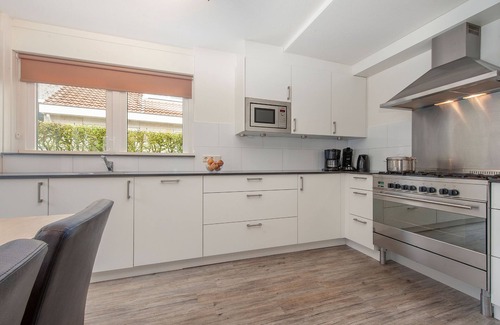 Arcen Villa | Villa in Arcen with shower & garden