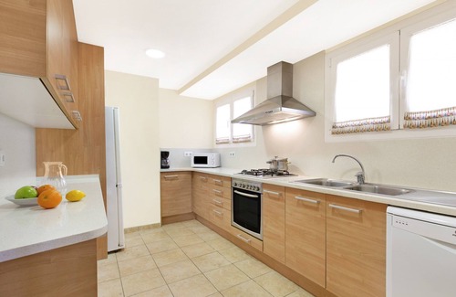 Blanes Villa | Villa in Blanes with Pool and Beach Views
