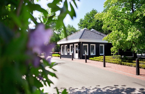 Oirschot House | Villa in Brabant with Spa and Sauna