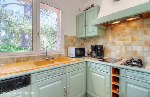 San-Gavino-di-Carbini Villa | Villa in the the maquis, close to the beaches of Cala Rossa & St Cyprien