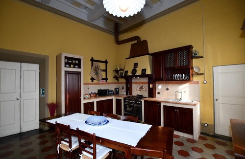 Rignano sull'Arno Villa | Villa in Chianti with Pool and Wine Tasting