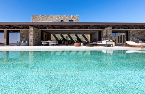 Mykonos Villa | Villa in Mykonos with 5 bedrooms sleeps 10