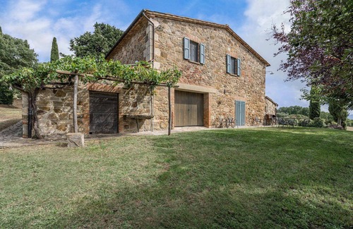 Sarteano Villa | Villa in Sarteano with 3 bedrooms sleeps 6