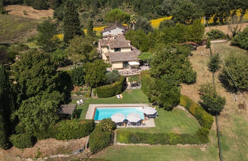 Todi Villa | Villa in Todi with 5 bedrooms sleeps 11