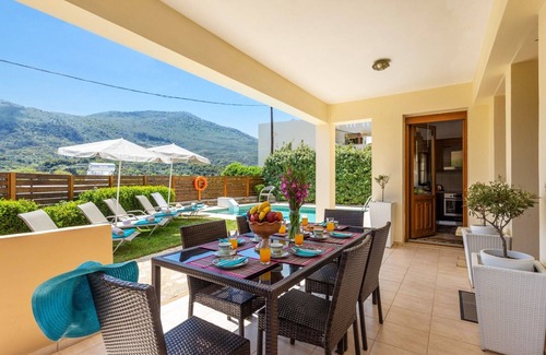 Chromonastiri Villa | Villa Irine's House by Villa Plus