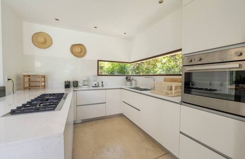 Las Terrenas House | Villa Isha - modernist hideaway at Cap Bonita