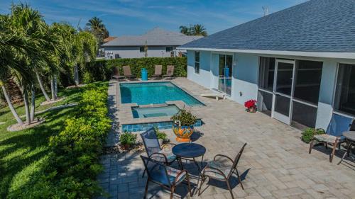 Trafalgar House | Villa Island Breeze