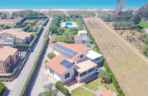 Piana Calzata Villa | Villa Diana 105 - Holiday Homes Mare Nostrum - In front of the beach and Pool