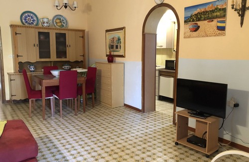 Fontane Bianche Villa | Villa with 3 bedrooms and large garden a few meters from the sea.