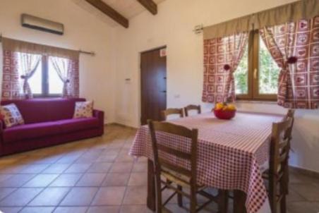 Sant'Egidio del Monte Albino Bed & Breakfast | Villa Le Favole