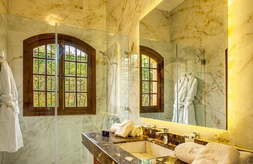 Menara Villa | Villa Jennah, In the center of Marrakech