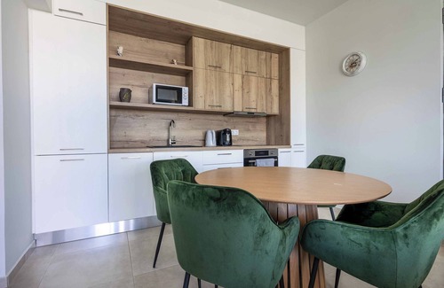 Adelianos Kampos Villa | Villa Kampos Ena - Two Bedroom Villa, Sleeps 4 modern villa