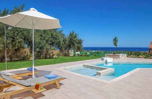 Adelianos Kampos Villa | Villa Kampos Ena - Two Bedroom Villa, Sleeps 4 modern villa
