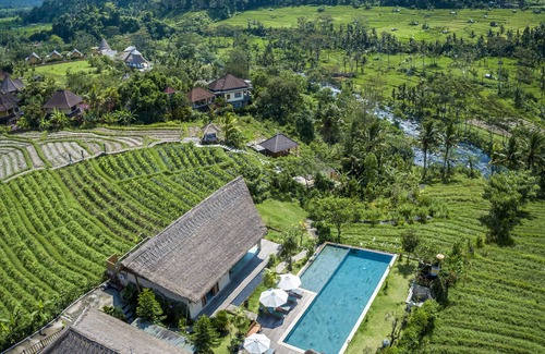 Sidemen Villa | Villa Kropak - live amongst the ricefields of Sidemen valley!