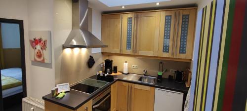 Drangstedt Apartment | Villa Kunterbunt, Gemütlichkeit am Waldesrand