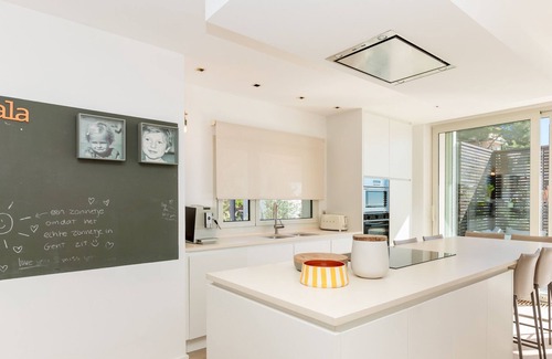 Quint Mar Villa | Villa la Cascade - Modern stylish villa located in Sitges with sea views and private pool