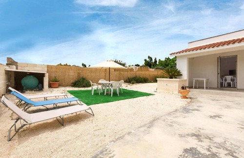 Avetrana House | Villa La Fenice by BarbarHouse