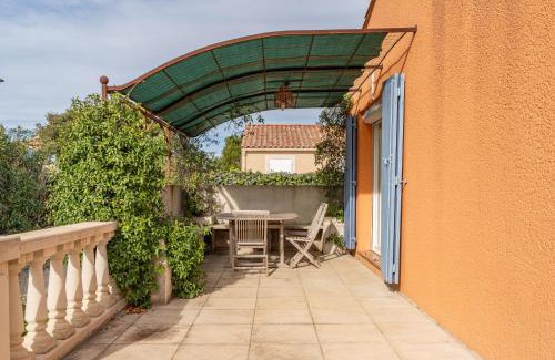 Saint-Mitre-les-Remparts Villa | Villa La Provençale - Piscine - Wifi - Clim