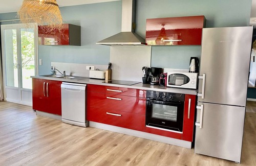 Sainte-Eulalie-en-Born Villa | ☆Villa LANDAISE & jacuzzi ≈Heated pool ≈ forest view≈ beaches≈ ☆