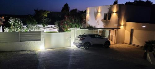 Salon-de-Provence Bed & Breakfast | VILLA la VALENTINE 1
