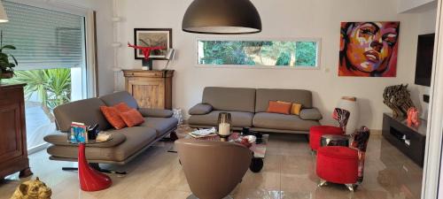 Salon-de-Provence Bed & Breakfast | VILLA la VALENTINE 1