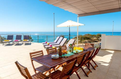 Urbanizacion Ladera del Mar Villa | Villa Ladera Vista by Villa Plus