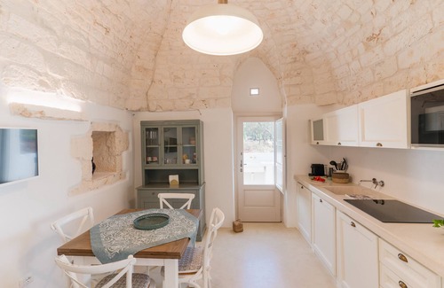 Ostuni Villa | Villa 'Lamia Geko Paradise' with Sea View, Wi-Fi and Air Conditioning