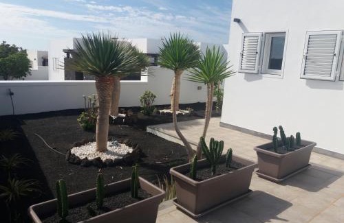Puerto Calero Villa | VILLA LANZAROTE