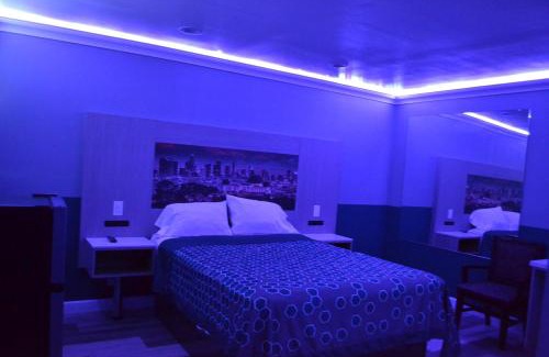 Pacoima Hotel | Villa Las Palmas Motel