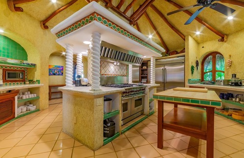 Cabo San Lucas Villa | Villa las Rocas: One-Of-A-Kind Lush Tropical Mexican Beachfront Estate 7 BR