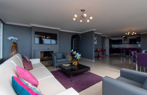 Las Moraditas Villa | Villa Las Vistas. Fantastic 7 Bedroom Villa. Private Pool. Spacious Terrace.