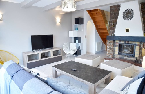 Calenzana Villa | Villa Le Clos des Chênes 300m2 with swimming pool sleeps 19