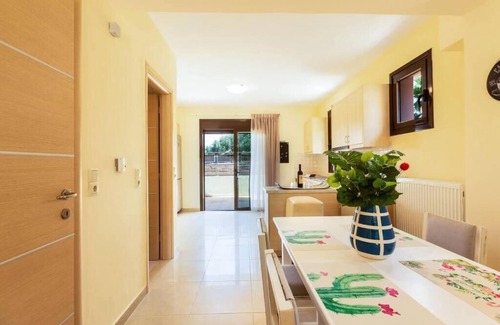 Loutra Villa | Villa Lefka,private pool, BBQ,views to Aegean sea!