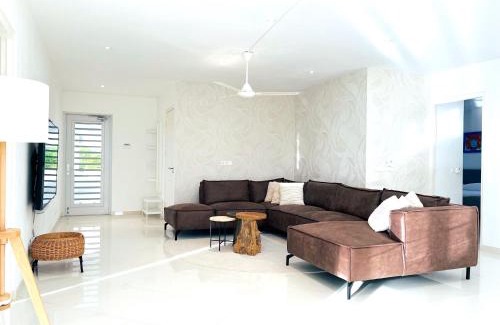 Jan Thiel Apartment | Villa Leoni Curaçao