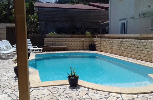 Les Avirons Villa | Villa Les Colombes The Avirons Meeting