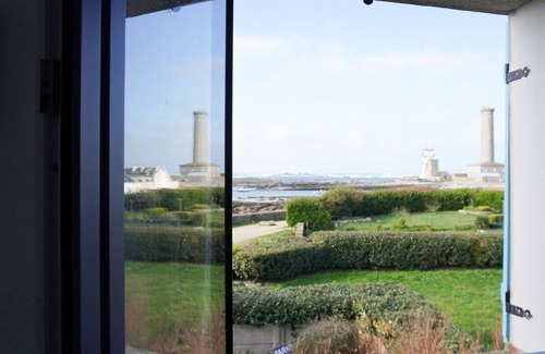 Finistere Villa | Villa "les Tamaris" feet in the water