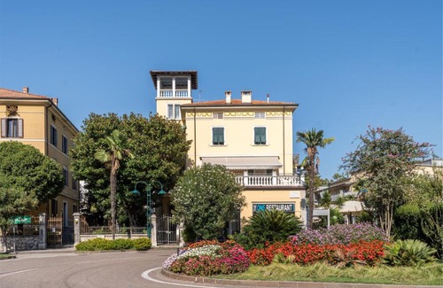 Riva del Garda Apartment | Villa Liberty - next to Fraglia Vela Riva