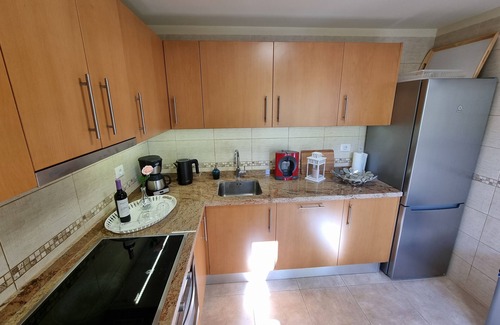 El Medano House | Villa Los Vientos only 100m to the surf beach, terrace, balcony, sea view, wifi